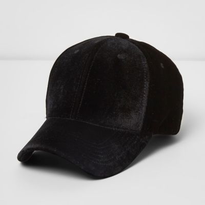Black velour cap